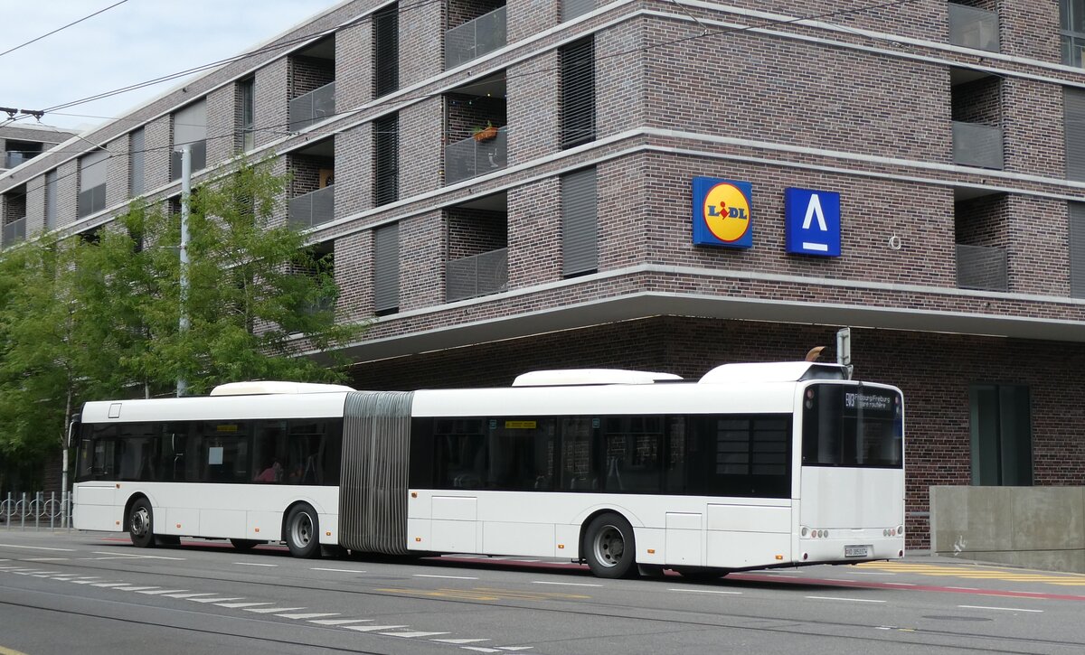 (278'242) - Overney, Vevey - VD 385'037 - Solaris (ex AAGR Rothenburg) am 30. Juli 2025 beim Bahnhof Bern Europaplatz