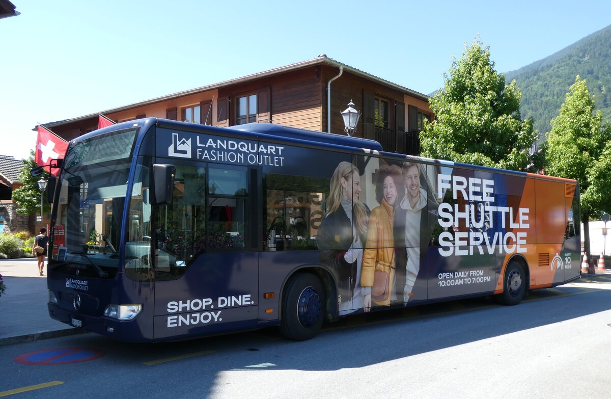 (278'615) - Chur Bus, Chur - Nr. 22/GR 183'722 - Mercedes (ex AAGL Liestal Nr. 76) am 8. August 2025 in Landquart, Fashion Outlet