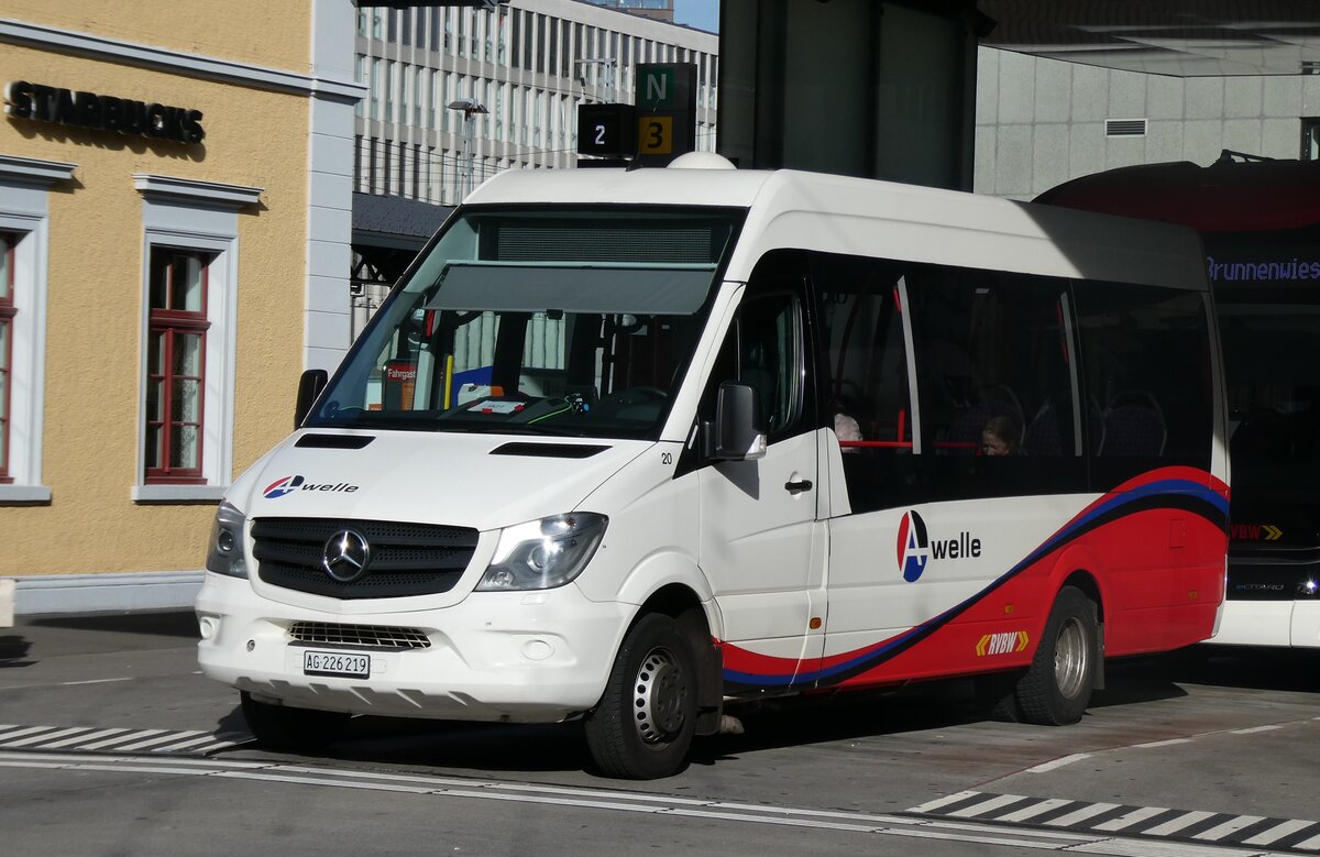 (282'273) - RVBW Wettingen - Nr. 20/AG 226'219 - Mercedes am 11. November 2025 beim Bahnhof Baden
