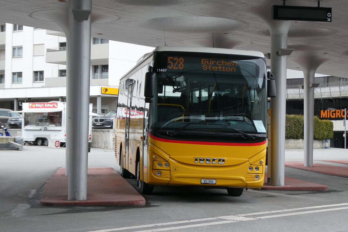 (284'409) - Autotpur. Visp - VS 504/PID 11'447 - Iveco am 27. Januar 2026 beim Bahnhof Visp