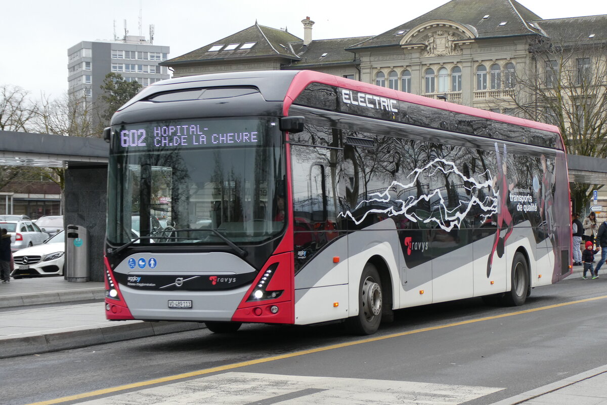 (284'512) - TRAVYS Yverdon - Nr. 161/VD 489'113 - eVolvo am 31. Januar 2026 beim Bahnhof Yverdon