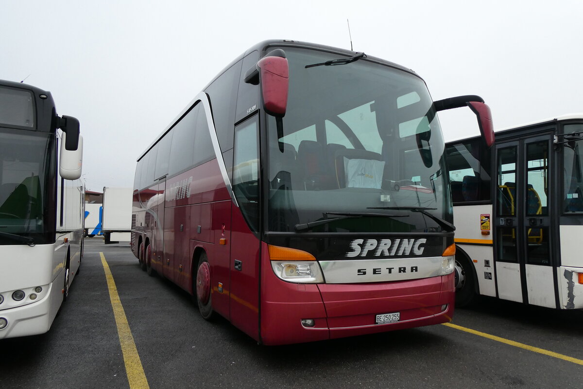 (284'750) - Spring, Schwenden - BE 250'255 - Setra am 7. Februar 2026 in Kerzers, Interbus