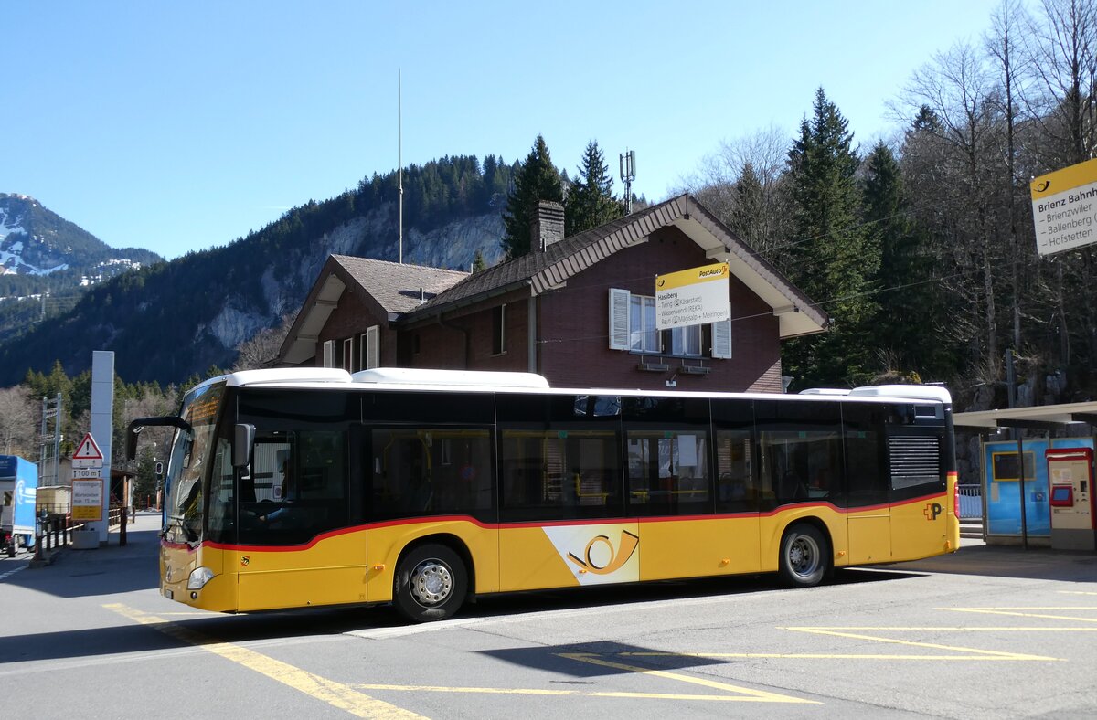 (285'188) - Fl�ck, Brienz - Nr. 2/BE 435'742/PID 11'403 - Mercedes (ex PostAuto Bern) am 3. M�rz 2026 auf dem Br�nigpass