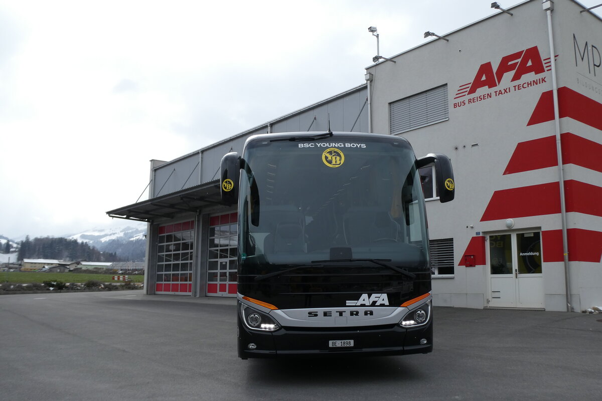 (285'760) - AFA Adelboden - Nr. 21/BE 1898 - Setra (ex Gerber, D-M�nchen; ex H�ffmann, D-Vechta) am 27. M�rz 2026 in Frutigen, Garage