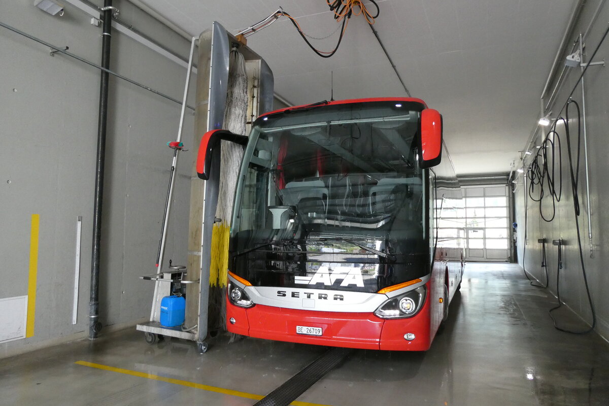 (286'559) - AFA Adelboden - Nr. 23/BE 26'709 - Setra (ex Gerber, D-M�nchen; ex Blaguss Slovakia, SK-Bratislava Nr. 50'909) am 1. Mai 2026 in Frutigen, Garage
