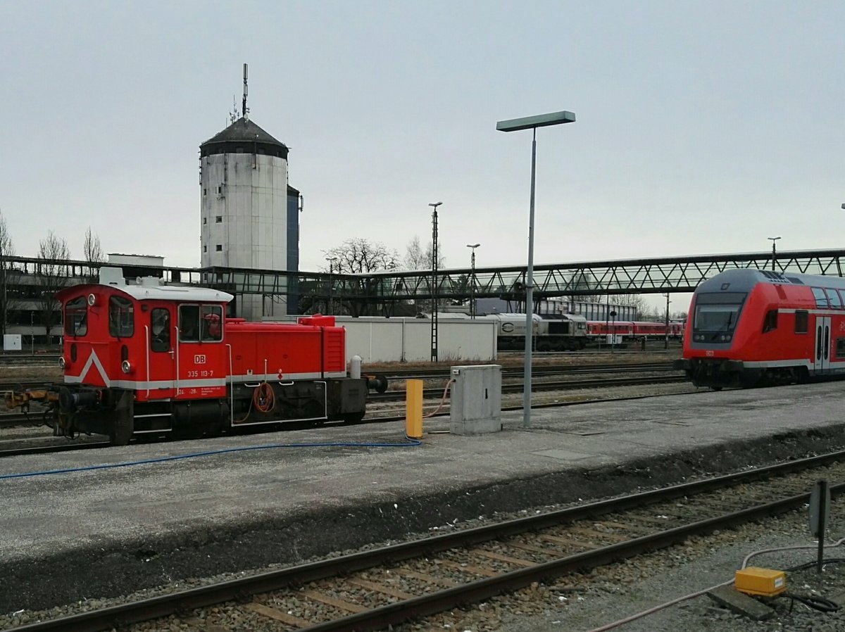 335 113-7 Bahnhof Mühldorf 08.03.2017