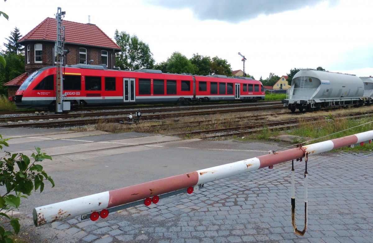 Am Bahnübergang Bahnhof Niedersachswerfen 11.07.2014