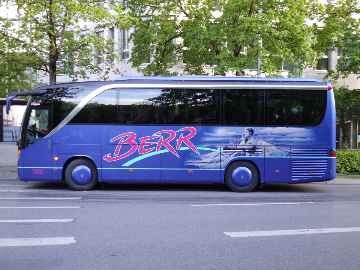 Berr, Bruckmhl - Setra S 411 HD am 15. April 2014 in Mnchen (Aufnahme: Martin Beyer)