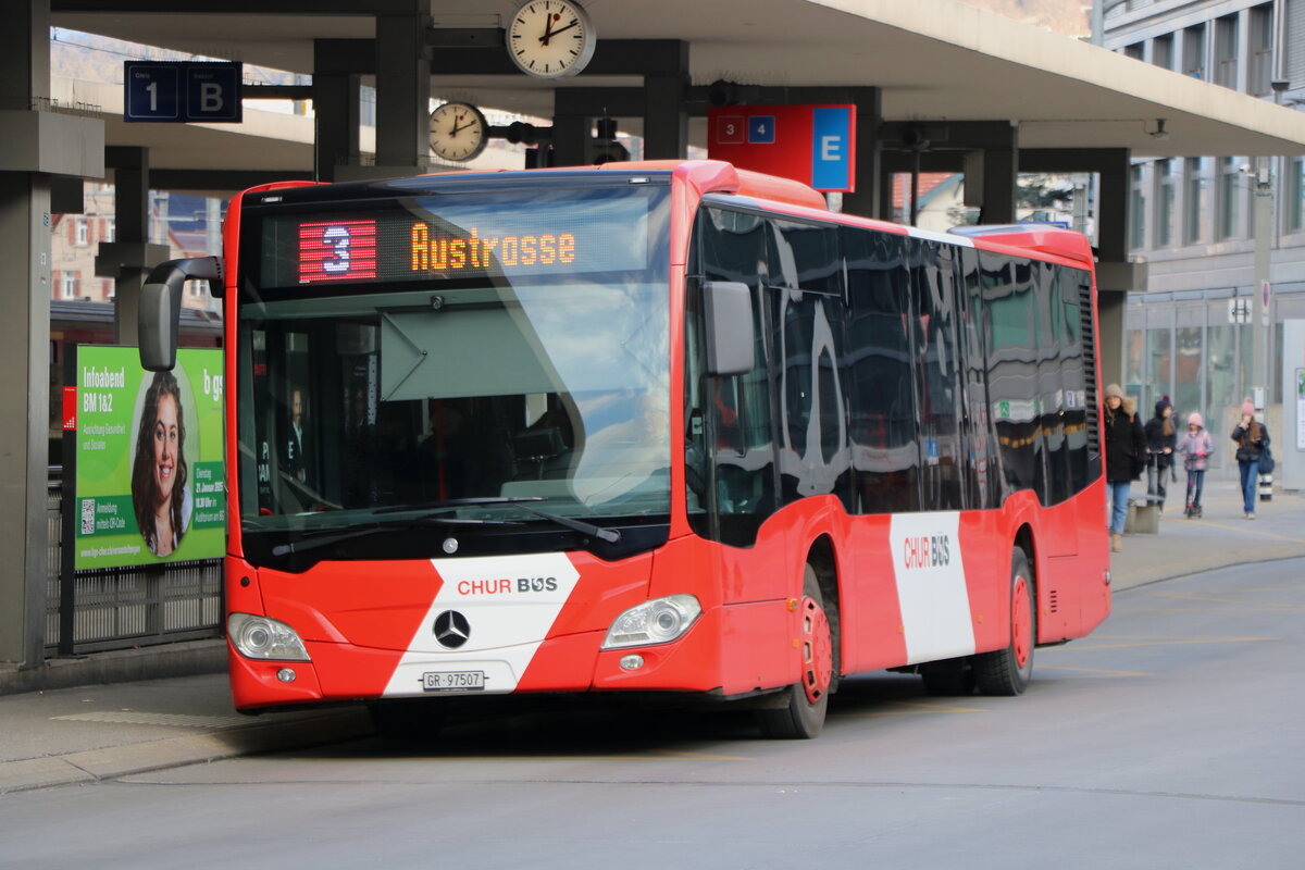 Chur Bus, Chur - Nr. 7/GR 97'507 - Mercedes am 15. Januar 2025 beim Bahnhof Chur (Aufnahme: Martin Beyer)