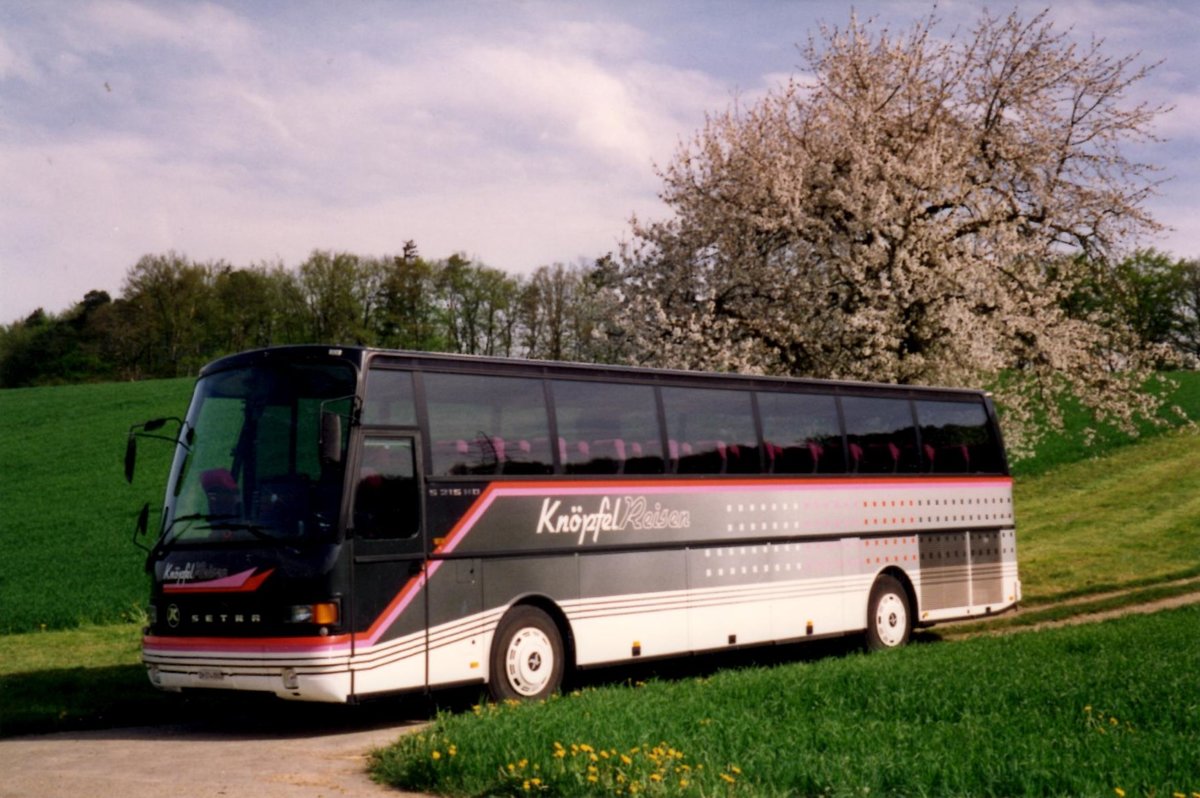 (MD470) - Aus dem Archiv: Knpfel, Dinhard - ZH 374'051 - Setra im Jahr 1994