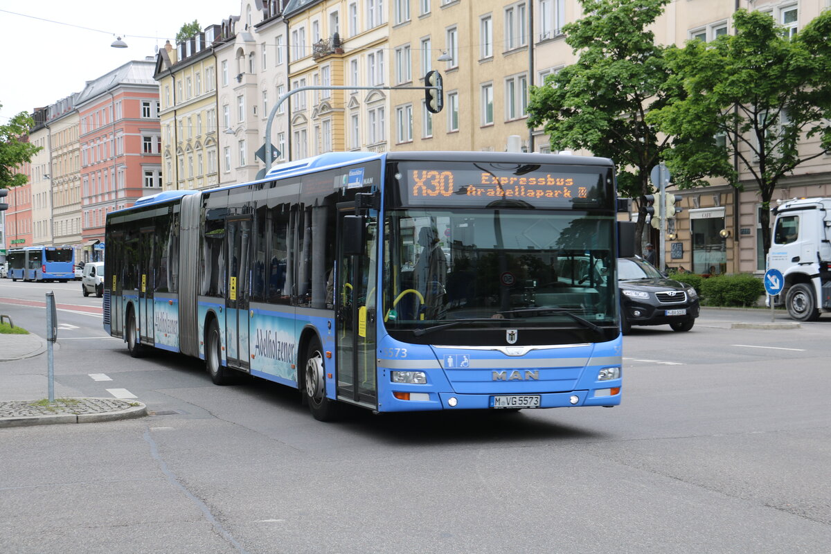 MVG Mnchen - Nr. 5573/M-VG 5573 - MAN am 26. Mai 2021 in Mnchen (Aufnahme: Martin Beyer)