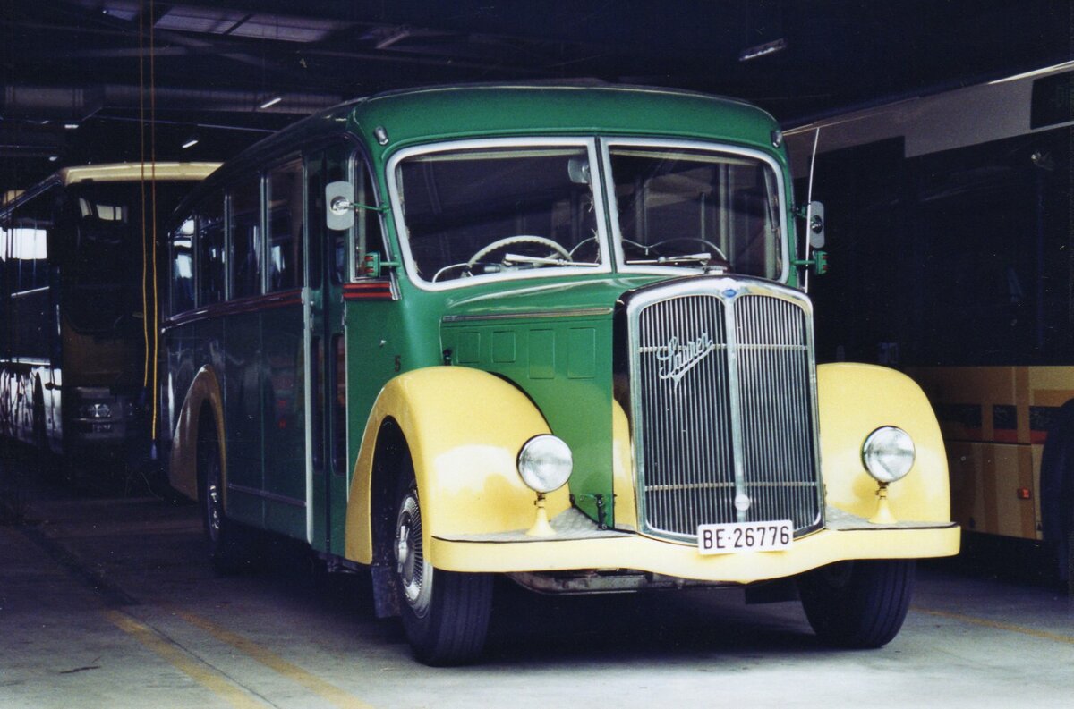 (R 5123) - Aus dem Archiv: STI Thun - Nr. 15/BE 26'776 - Saurer/Gangloff (ex AvH Heimenschwand Nr. 5) am 29. Juli 2005 in Thun, Garage