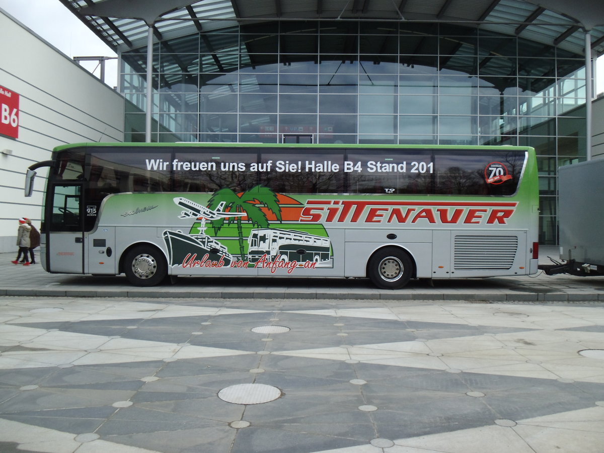 Sittenauer, Dietramszell - Van Hool T915 Acron am 11. Februar 2016 in Mnchen (Aufnahme: Martin Beyer)