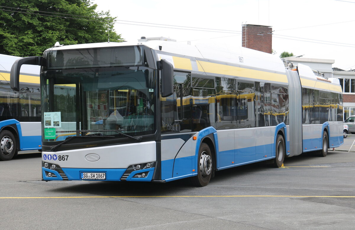 SWS Solingen - Nr. 867/SG-SW 1867 - Solaris Gelenktrolleybus am 19. Juni 2022 in Solingen (Aufnahme: Martin Beyer)