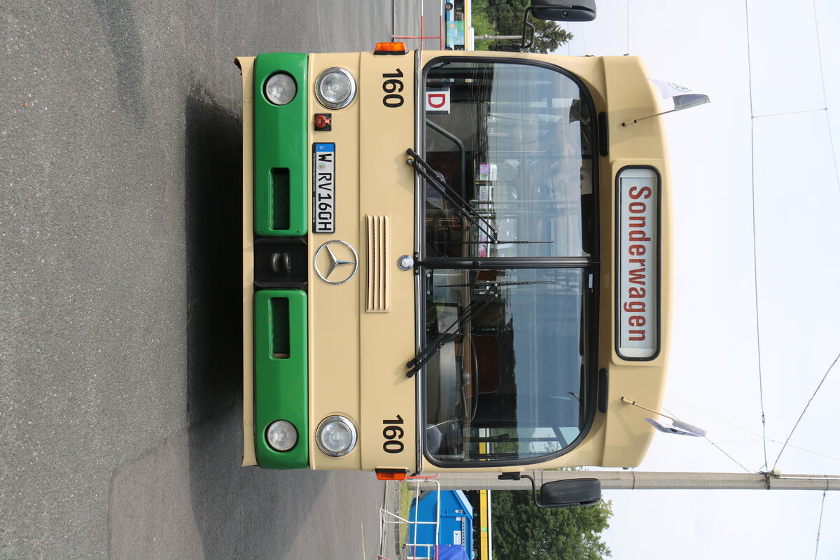 VhAg, Wuppertal - Nr. 160/W-RV 160H - Mercedes (ex SWS Solingen Nr. 160) am 19. Juni 2022 in Solingen (Aufnahme: Martin Beyer)