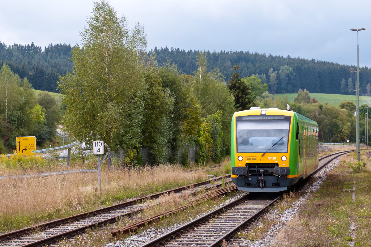 VT26 der Waldbahn Bahnhof Regen 20.09.2015