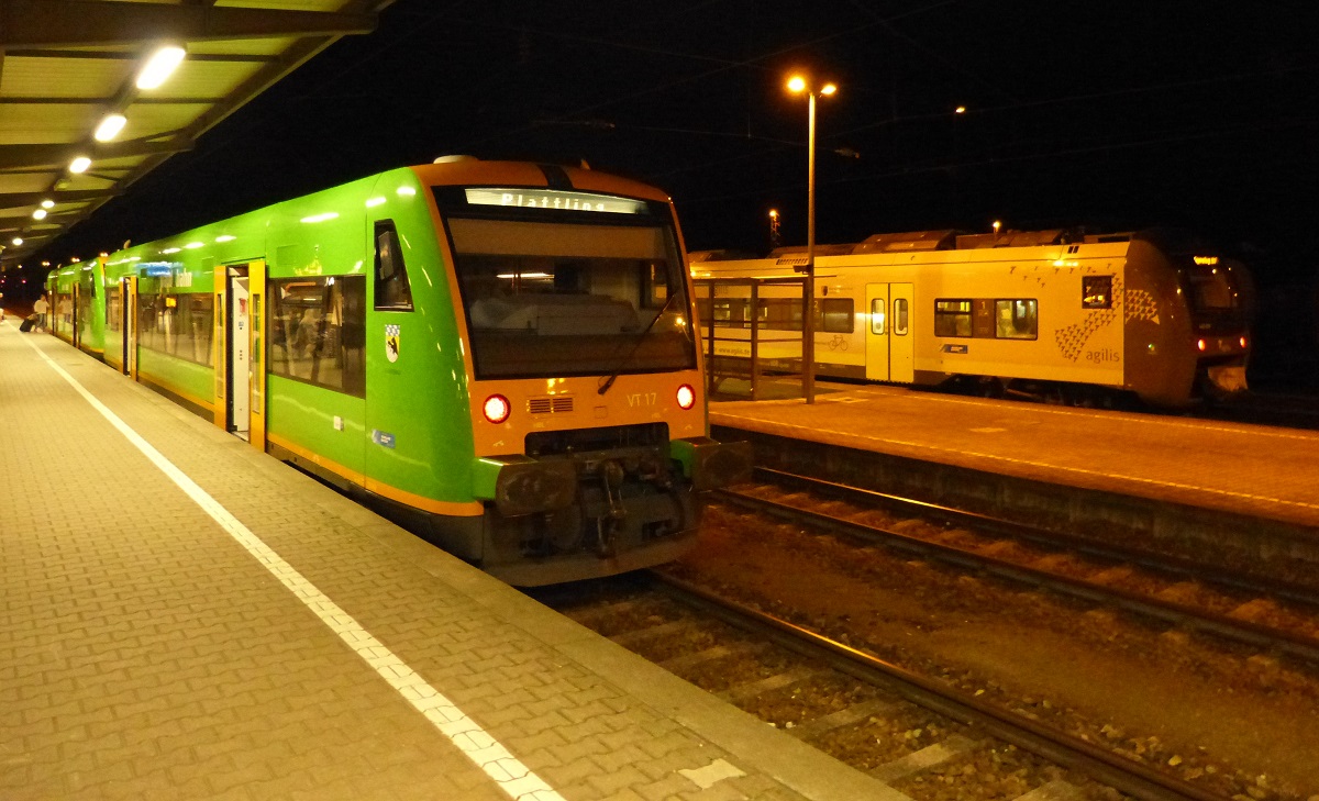 Waldbahn VT17 Bahnhof Plattling