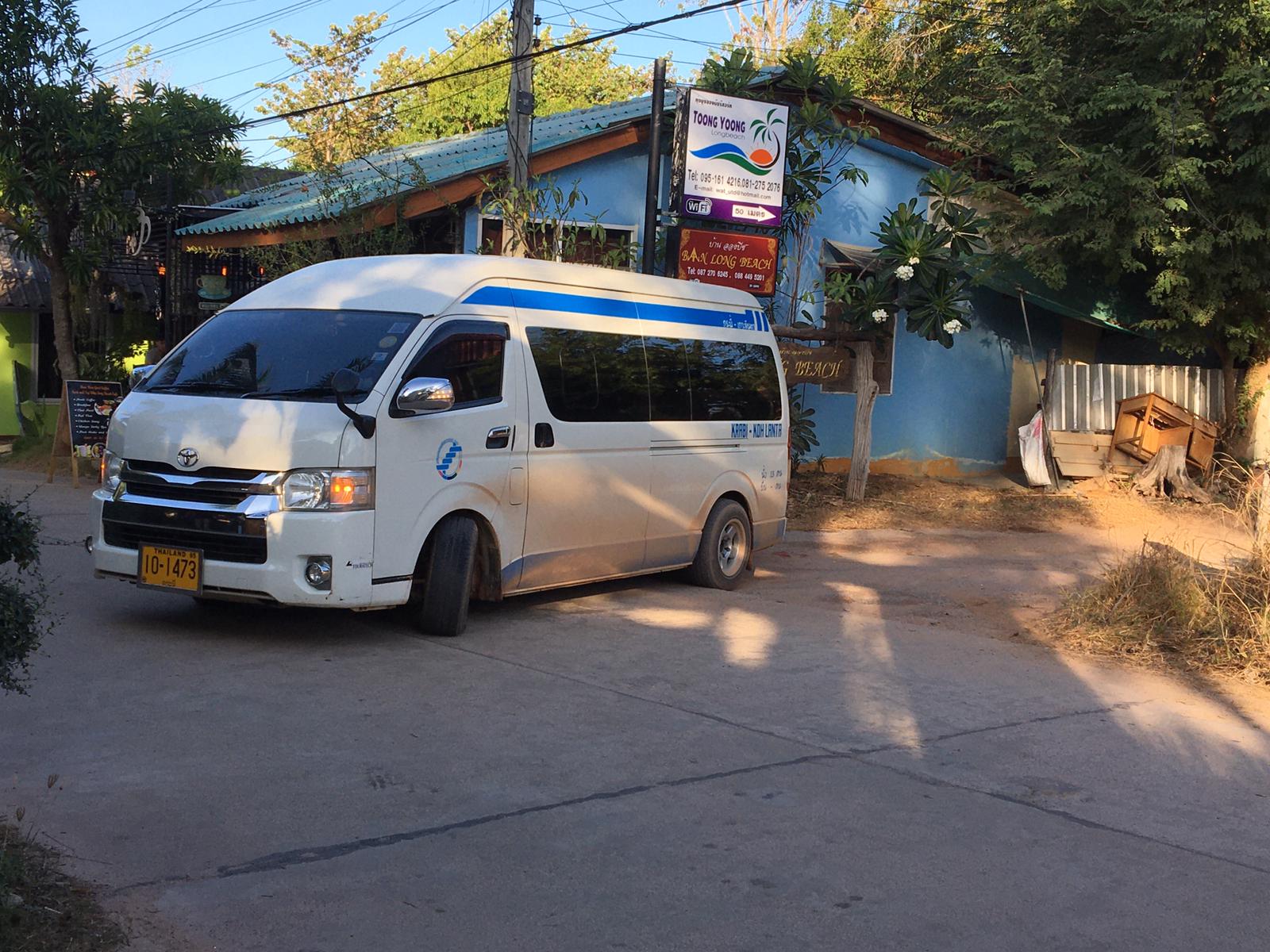 (E 20.2) - Karbi, Koh Lanta - 10-1473 - Toyota am 14. Februar 2020 in Koh Lanta