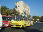 (136'442) - RATP Ploiesti - Nr. 2288/PH 02 WRH - Ikarus am 5. Oktober 2011 beim Bahnhof Ploiesti Sd