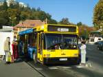 (136'318) - RAT Brasov - Nr. 615/BV 12 SNA - MAZ am 4. Oktober 2011 in Brasov, Livada Postei