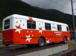 (154'761) - Bahnhofbuffet, Oberwald - VS 376'886 - FBW/Hess (ex Schirmbildwagen, Solothurn) am 1.