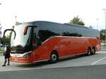 (254'748) - Sprenzel, Bernbeuren - WM-SP 990 - Setra am 3.