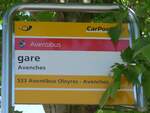 (161'257) - Aventibus/PostAuto-Haltestellenschild - Avenches, gare - am 28.