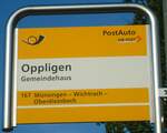 (133'477) - PostAuto-Haltestellenschild - Oppligen, Gemeindehaus - am 25.