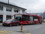 (267'706) - AFA Adelboden - BE 231'897 - Toyota + Nr. 28/BE 43'089 - Mercedes am 4. Oktober 2024 beim Bahnhof Frutigen