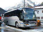 (231'725) - May-Taxi, Verbier - VS 122'510 - Beulas am 2. Januar 2022 beim Bahnhof Orsires