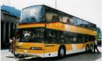 (024'134) - PTT-Regie - P 27'811 - Neoplan am 13.