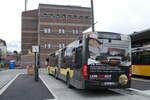 (283'240) - STI Thun - Nr. 704/BE 434'704 - Mercedes am 16. Dezember 2025 beim Bahnhof Spiez