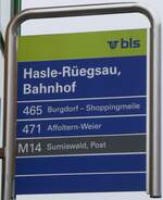 (271'206) - bls-Haltestellenschild - Hasle-Regsau, Bahnhof - am 17. Januar 2025