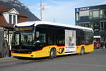 (282'263) - PostAuto Bern - BE 610'535/PID 12'124 - eMercedes am 10. November 2025 beim Bahnhof Interlaken Ost