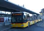 (269'927) - PostAuto Bern - BE 654'089/PID 11'403 - Mercedes am 16. Dezember 2024 beim Bahnhof Spiez