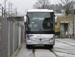 (271'911) - Oberland Reisen, Thun - Nr. 43/BE 102'043 - Mercedes (ex Nr. 41) am 13. Februar 2025 in Steffisburg, Cremo