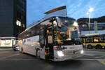 (283'684) - Oberland Reisen, Thun - Nr. 45/BE 70'064 - Mercedes am 2. Januar 2026 beim Bahnhof Thun (Allerletzte offizielle Fahr von Oberland Reisen am Abend bei der R�ckkehr!)