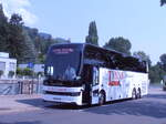 (290'009) - Aus England: Lynns, Eastbourne - SO26 LYN - Van Hool am 30. Juli 2026 bei der Schiffl�ndte Thun