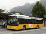 (264'207) - PostAuto Graubnden - GR 106'553/PID 4629 - Mercedes (ex PostAuto Nordschweiz) am 29. Juni 2024 beim Bahnhof Wilderswil