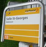 (216'973) - PostAuto-Haltestellenschild - Delmont, Salle St-Georges - am 10.