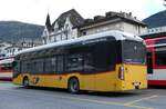 (281'777) - PostAuto Wallis - VS 581'434/PID 12'162 - eMercedes am 24. Oktober 2025 beim Bahnhof Brig