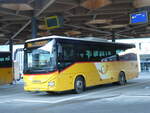 (270'486) - PostAuto Wallis - Nr. 40/VS 476'471/PID 10'286 - Iveco (ex TRD, Savise) am 1. Januar 2025 beim Bahnhof Sion