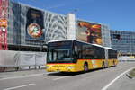 (286'318) - PostAuto Z�rich - Nr. 285/ZH 780'688/PID 5563 - Mercedes am 23. April 2026 in Z�rich-Flughafen
